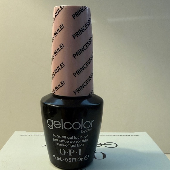 OPI Other - OPI GelColor Soak-Off Gel Lacquer – Princesses Rule!